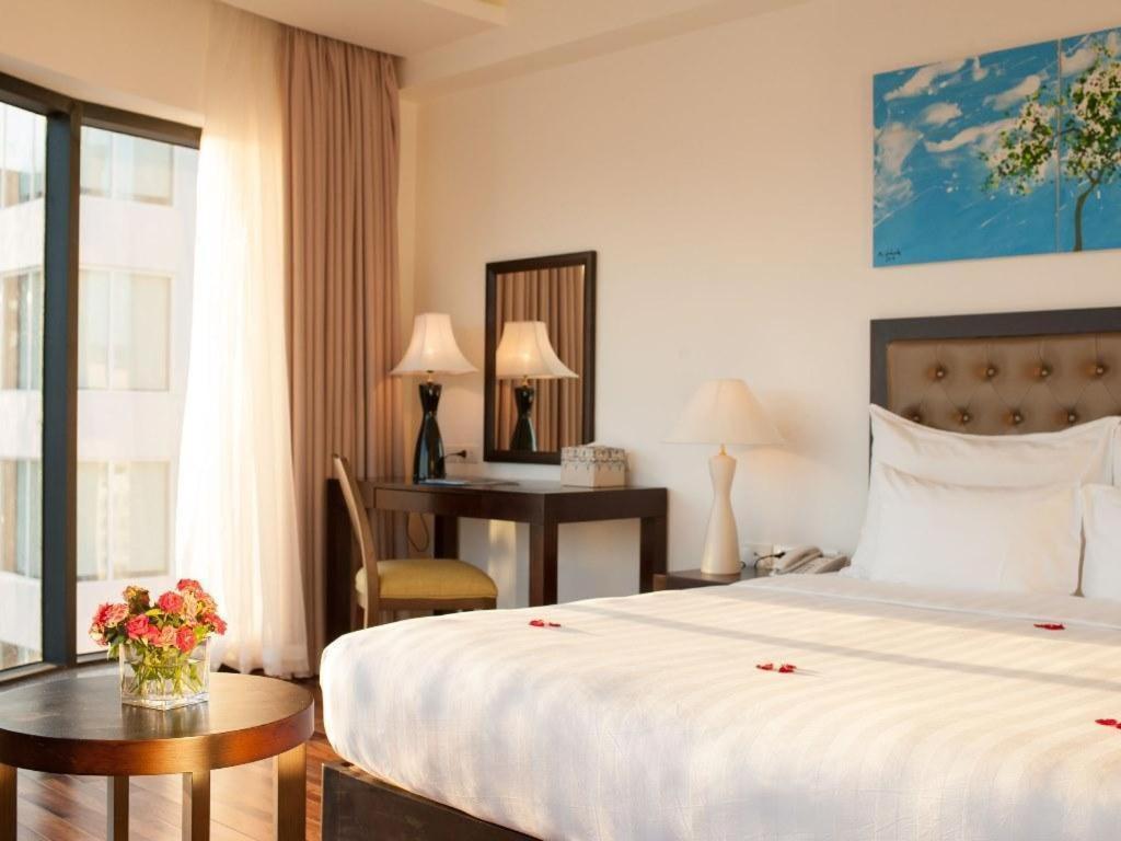 Legendsea Hotel На Транг Екстериор снимка