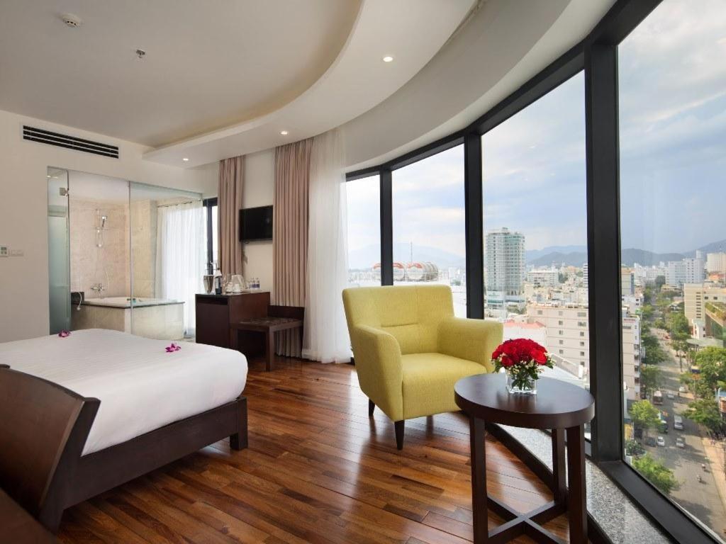 Legendsea Hotel На Транг Екстериор снимка